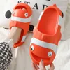 Kapcie kobiety lato zabawny kreskówka Clownfish 2023 Domowe anty-skidowe pary Eva Kids Outdoor Anti-Slip Buty