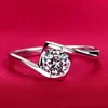 Oostenrijk Gesimuleerde Diamanten Ringen Bruiloft Liefde Luxe Aneis Strass Sieraden 925 Verzilverd Gloeiende Ring Voor Women309n