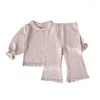 Kläder sätter barn flickor stickade tröja byxor set 2023 vinter småbarn kläder söta pullover blossade kläder