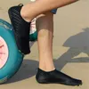 Sandaler slip-ons laceless herrar skate sneakers 2023 skor sommar tofflor sports liga grossist casual tenis löpare