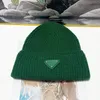 Beanie Hat Designer Sticked Skull Cap Luxury Hats Black Green Blue Triangle Letters Thicken Bonnets Female Modern Popular Trendy Leisure Winter Beanie Warm PJ019