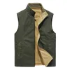 Gilets pour hommes Spring Outdoor Vest Vestes de luxe personnalisées Mens Bomber Camping à la mode Bigsize sans manches manteaux militaires 231010