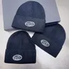 Outono e inverno de lã tricô designer gorro feminino gorro quente ao ar livre férias viagem esportes carta bordado boné