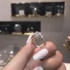 Bague Solitaire ensembles de bijoux de mariage bagues de mode pour femmes de luxe ensemble couleur argent incrusté de Zircon blanc fiançailles pour les femmes 231010