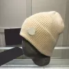 Bonnet de créateur chapeau d'hiver casquette pour hommes chapeau chaud à la mode italien MONCLR classique mode pour hommes chapeaux de casquette en laine extensible pour hommes