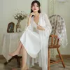 Ropa de dormir para mujer Conjuntos de princesa Vestido Peignoir Romántico Novia Robe Night Mesh Nightgown Vintage Victorian Fairy White Mujeres Pijamas