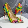 Kleidschuhe Vinapobo High Heels für Frauen 2023 Sexy Satin Bunte Blumen und Graffiti-Druck Hochzeiten Braut 12 cm 10 cm 8 cm