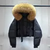 Piumino da donna Janveny Grande pelliccia di procione naturale con cappuccio Piumino invernale di lusso da donna Piumino corto soffice Piumino da donna in piuma d'anatra Parka J231011