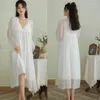 Ropa de dormir para mujer Conjuntos de princesa Vestido Peignoir Romántico Novia Robe Night Mesh Nightgown Vintage Victorian Fairy White Mujeres Pijamas