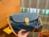 Nouveau sac sous les bras Denim sac à bandoulière sacs de créateurs femmes sacs à bandoulière sac à main pochette décontractée rétro usé sac à main portefeuille de mode