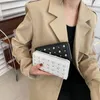 Portfelowe zdolność do karty autobusowej Panie Mody Money Bag Nicet Moneta Tourse Women Korean Holder Pearl