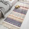 Tapis de sol de Style ethnique bohème, tapis de chevet de chambre à coucher, en coton et lin, pour canapé, avec pompons, 231010