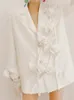 Trajes para mujer Blazers DEAT Moda Blazer para mujer Cuello con muescas Botones de diamantes sueltos Flor empalmada Chaquetas de traje blanco verano 17A7225 231010