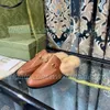 Moda Tasarımcı Sıradan Ayakkabı Orijinal Deri Süet Metal Toka Lüks Marka Kadınlar Princetown Loafers Yarım terlik mokasen nefes alabilir yün astar ayakkabıları