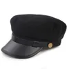 Beralar Şapka Tasarımcı Şapkalar Donanma Bayanlar İngiliz Retro Bere Erkekler PU Deri Mühürlü Düz Öğrenci Beyleri267b