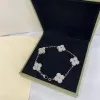 Clover V Designer Brand Charm Bracelets for Women Gold White Red Blue Mother of Pearl 4 Leaf Shining Crystal Diamond Love02