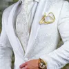 Alta qualità One Button Bianco Paisley Smoking dello sposo Scialle Risvolto Groomsmen Abiti da uomo Blazer Giacca Pantaloni Cravatta W715 201123188H