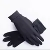 Cinco dedos Guantes 100 Guante de seda de morera natural Mujeres Verano Cuidado de la piel Protector solar Transpirable Sueño Hidratante Pantalla táctil Manoplas de conducción A60 231010