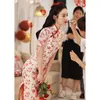 Vêtements ethniques Chinois Mandarin Collier À Manches Courtes En Mousseline De Soie Cheongsam Robe De Soirée Élégante Boutons À La Main Traditionnels Genou Longueur Qipao