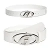 Cinture Cintura per adolescenti bianca/nera con fibbia a forma di lettera Personalità leggera e lussuosa per donne e ragazze