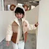 다운 코트 겨울 재킷 아이 키즈 옷 아동의 다운 재킷 소년 패션 두꺼운 따뜻한 컬러 블록 아웃웨어 코트 1-6 년 231010