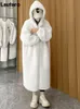 女性の毛皮のフェイクファーラウタロ冬長い長い大きさの濃い濃い青い白いふわふわしたフェイクファーコート女性フードルースカジュアル韓国スタイルファッション231010