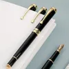 Fountain Pens Golden Text Niestandardowe grawerowanie Pióro Pifowo Prezent Szkoła Dostarcza papiery papiernicze Mężczyźni Luksusowe wysokiej jakości biuro biura metal 231011