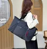 حقيبة سفر محمولة واحدة من الكتف واحد الأزياء الكورية المقاومة للماء الجافة فصل الرطب في الهواء الطلق حقائب الرياضة الرياضية الرياضية