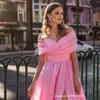 Robes de soirée de l'épaule soirée formelle avec manches fendues longue robe de bal sexy rose chérie robe de bal pour les femmes sur mesure