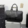 Duffelväskor XZAN 2023 Kapacitet Mäns resor Big Shoulder Duffle Carry On Bagage M2 Tote Woven Pu Leather 231010