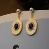 Dingle örhängen blå lapis lazuli kvinnors vintage pärla high-end stud mode nisch design elegant ol trappa