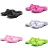 2024 Men women sandals summer slippers slides fashion high quality triple black white rose pink red green glow outdoor mens flat flip flops beach hotel slipper slide