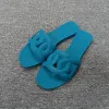 Slides designer kvinnor designer kvinnor sandaler tofflor värdinna platt sandaler mode utanför semester stranden strand gelé sandal sandaler berömda designer kvinnor