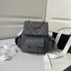 2023 designer mochila feminina bolsa de ombro couro genuíno rosa preto ouro hardware três pequenos bolsos com caixa