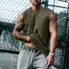 Tanques masculinos 2023 verão europa e américa roupas jovens esportes oversized em torno do pescoço sem mangas colete emendado botão casual camiseta