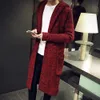 Herrtröjor män Cardigan tröja koreansk mode Slim Fit lång kappa med huva streetwear brun liten storlek 231010