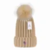 2023 New Monclir Beanie Luxury Unisex Knitted Hat Gorros Bonnet Knit Hatsクラシックスポーツスカルキャップ男性女性カジュアルアウトドアビーニーM-14