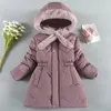 Daunenmantel Winterjacke für Mädchen, langer Stil, Perlenverzierung, Dekoration, Schal, Kapuzenfutter mit Samt, dick, warm halten für Kinder 231010