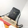 Topp 2022 liten ryggsäck axelväska söt handväska handväska crossbody väskor äkta läder klassisk bokstav blomma justerbar avtagbar rem
