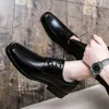 Robe chaussures hommes 2023 mode homme mature pu cuir à lacets décontracté affaires bout pointu mocassins couleurs solides travail