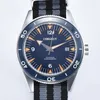 リストウォッチトップ41mm NH35 Miyota8215 Automatic Movement Mens Watch Blue Sterile Dial Nylon Belt Waterproof Swim luminous