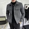 Herr ullblandningar 2023 Klassisk vinterrandig ulljacka män LAPEL Kort trenchrock Casual Business Streetwear Overcoat Sociala kläder 231010