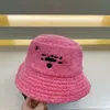 디자이너 어부 모자 버킷 모자 모자 모피 따뜻한 커플 스타일 고품질 제품 클래식 로고 1 : 1 P