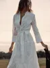 Robes décontractées Femmes élégantes broderie maxi taille haute évider 2023 automne robe à manches longues à lacets solide blanc midi robes