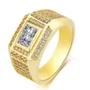 Tamaño del anillo de los hombres 13 Iced Out Micro pavimentado 18 k oro amarillo lleno clásico hombres guapos banda de dedo joyería de compromiso de boda Gi237f