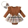 Rompers Infant Girl Dress Plaid Rib Knit Ruffles Long Sleeve Skirt Hem Jumpsuits born Clothes Baby Bodysuits with Headband 231010