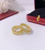 Новые роскошные ювелирные изделия для женщин, кольцо с золотой заклепкой и кольцами с бриллиантами для пары, дизайнерское снаряжение в стиле панк, нержавеющая сталь, серебро, fashio9364115