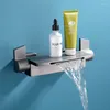 Banyo lavabo muslukları en kaliteli lüks musluk pirinç duvara monte soğuk su havzası karıştırıcı musluk tasarım kolu bakır 2 tutamaç