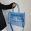 Kopplingspåsar Tote för kvinnor 2023 Summer Luxury Designer Handväskor Transparent Big Clear Beach Bag Stor väska Purse 231010