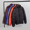 Męska marka Parkas Autumn Winter Light Down Jacket Modna moda z kapturem krótki ultra-cienki lekki młodzież szczupły płaszcz w dół kurtki 231010